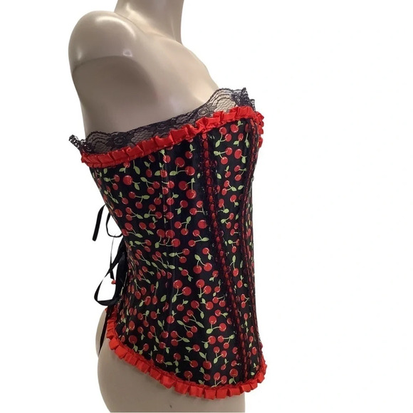 Cherry Print Size Small Satin & Lace Trim, Includes Satin Black Thong. New - Picture 2 of 6